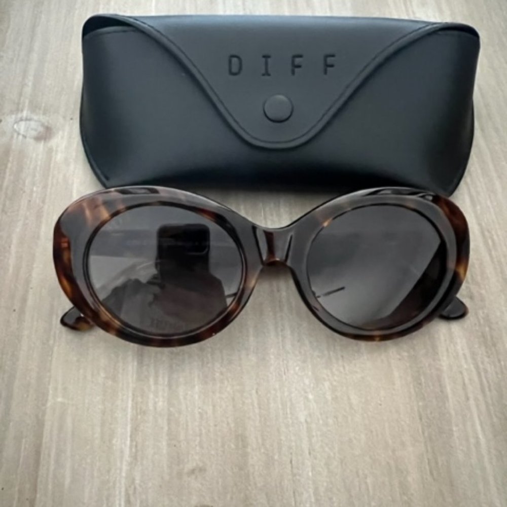diff eyewear olivia sunglasses new - Picture 3 of 4
